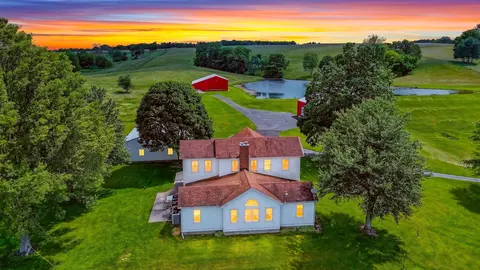 4895 Lancaster Circleville Rd SW, Lancaster, OH 43130
