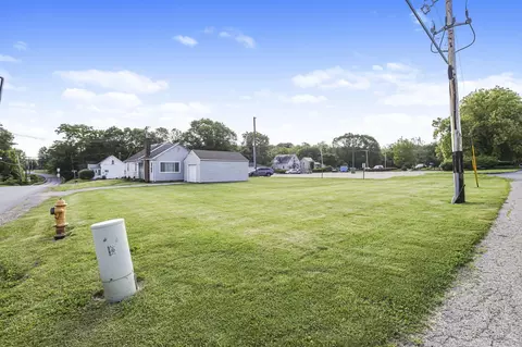 Exterior - 88 N Walnut, Lithopolis, OH 43136 photo 9 of 17