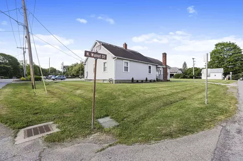 Exterior - 88 N Walnut, Lithopolis, OH 43136 photo 10 of 17