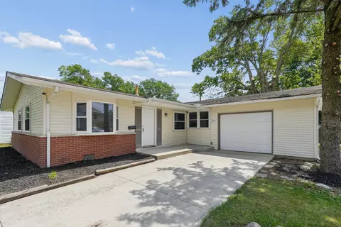 100 Canterbury Dr, London, OH 43140