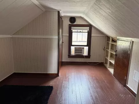 Bedroom - 133 E South St, Lithopolis, OH 43136 photo 2 of 4