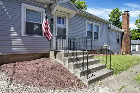 Exterior - 133 E South St, Lithopolis, OH 43136 photo 3 of 19