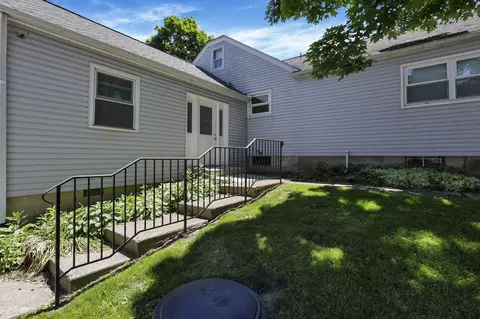 Exterior - 133 E South St, Lithopolis, OH 43136 photo 7 of 19