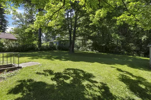 Exterior - 133 E South St, Lithopolis, OH 43136 photo 9 of 19