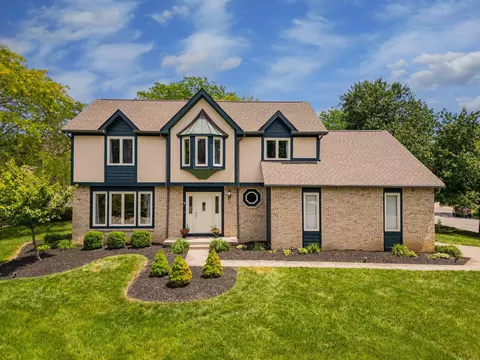 132 Executive Ct, Westerville, OH 43081