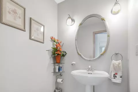 Bath - 3135 Imperial Blvd, Springfield, OH 45503 photo 1 of 10