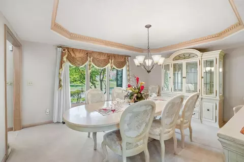 Dining - 3135 Imperial Blvd, Springfield, OH 45503 photo 2 of 4
