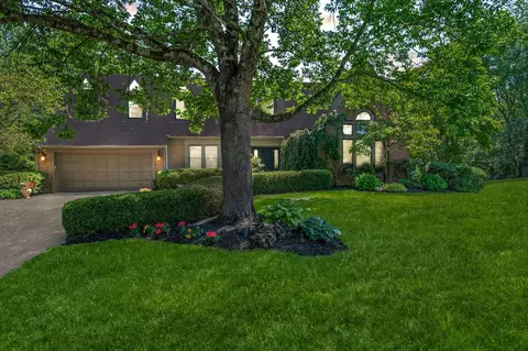 5049 Glenaire Dr, Dublin, OH 43017