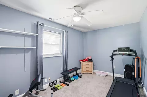 Bedroom - 2553 Derr Rd, Springfield, OH 45503 photo 3 of 8