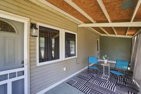 Exterior - 2553 Derr Rd, Springfield, OH 45503 photo 11 of 12