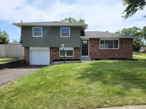 3391 Dahlgreen Dr, Westerville, OH 43081