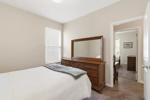 Bedroom - 242 Jay Ct, Delaware, OH 43015 photo 6 of 7