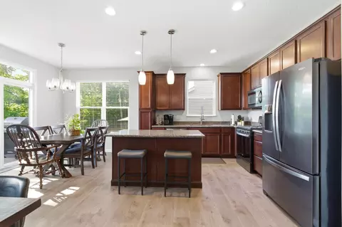 Kitchen - 242 Jay Ct, Delaware, OH 43015 photo 3 of 3