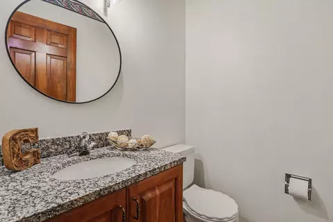 Bath - 844 Brookpark Rd, Marion, OH 43302 photo 1 of 4