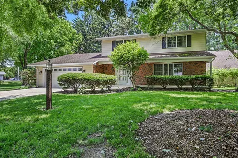 Exterior - 844 Brookpark Rd, Marion, OH 43302 photo 5 of 7