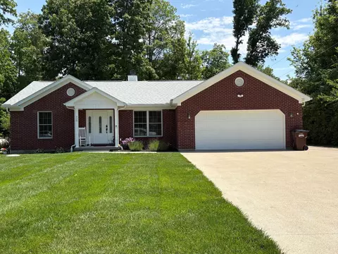 938 Shoshone Trl, Jamestown, OH 45335