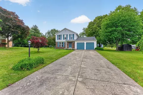 8613 Meadowton Ct, Pickerington, OH 43147