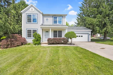 400 Woodview Dr, Bellefontaine, OH 43311