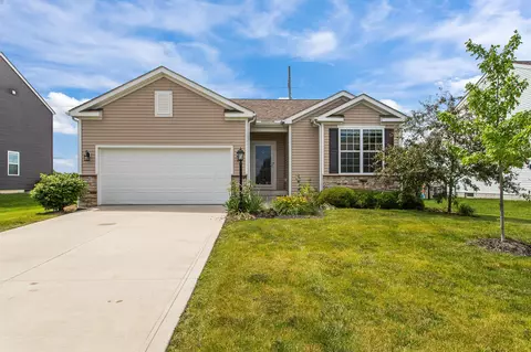 727 Lorenzo Dr, Marysville, OH 43040