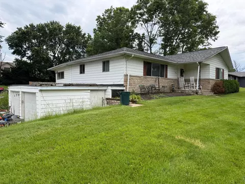 7956 Big Walnut Rd, Westerville, OH 43082
