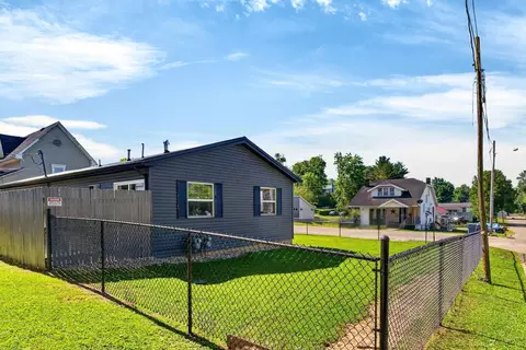 Exterior - 503 E 7th St, Wellston, OH 45692 photo 7 of 7