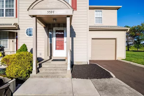 5597 Valencia Park Blvd #11E, Hilliard, OH 43026