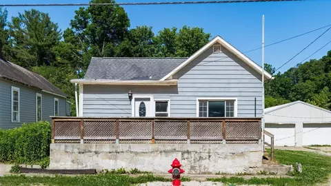 451 West St, Logan, OH 43138