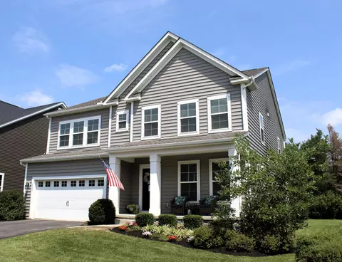 7382 Yarrow Run Rd, Plain City, OH 43064