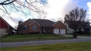 511 Palm Dr, Marysville, OH 43040