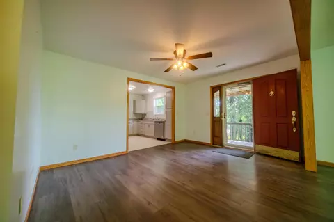 Living - 12 Spring St, Glouster, OH 45732 photo 4 of 5