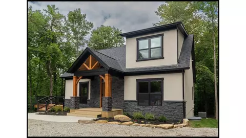 5811 Township Rd 250, Logan, OH 43138