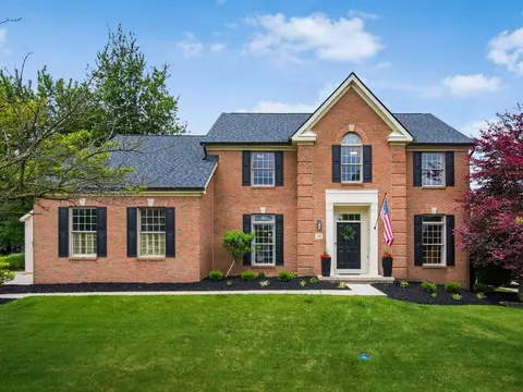 261 Cavenaugh Ct, Powell, OH 43065