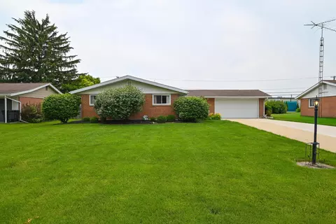 Exterior - 237 Edgefield Blvd, Marion, OH 43302 photo 3 of 11