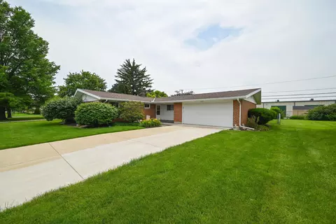 Exterior - 237 Edgefield Blvd, Marion, OH 43302 photo 2 of 11