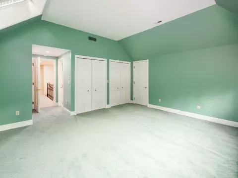 Bedroom - 6 Lyonsgate Rd, Bexley, OH 43209 photo 2 of 6