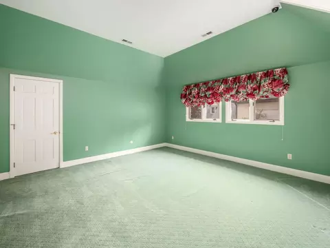 Bedroom - 6 Lyonsgate Rd, Bexley, OH 43209 photo 1 of 6
