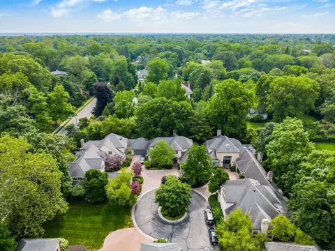 View/Area - 6 Lyonsgate Rd, Bexley, OH 43209 photo 6 of 9
