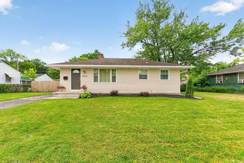 2255 Fenton St, Columbus, OH 43224
