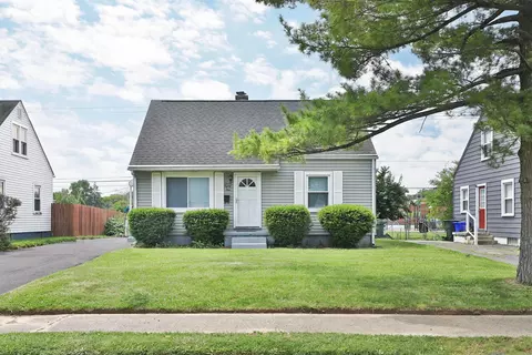 781 Wainwright Dr, Columbus, OH 43224