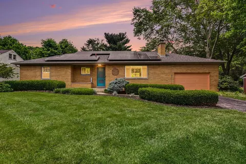 3140 Fishinger Rd, Columbus, OH 43221
