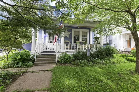 302 N Franklin St, Delaware, OH 43015
