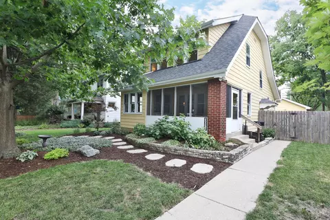 3076 Woodbine Pl, Columbus, OH 43202