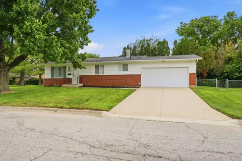 1530 Garywood Ave, Columbus, OH 43227