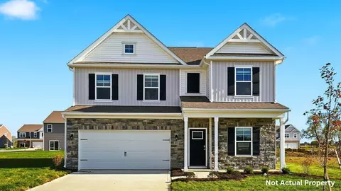 1076 Sherwood Loop, Bellefontaine, OH 43311