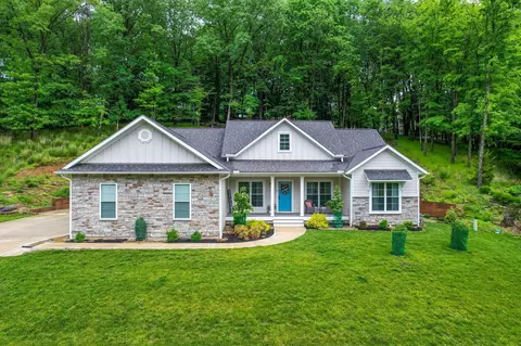866 Howell Dr, Newark, OH 43055