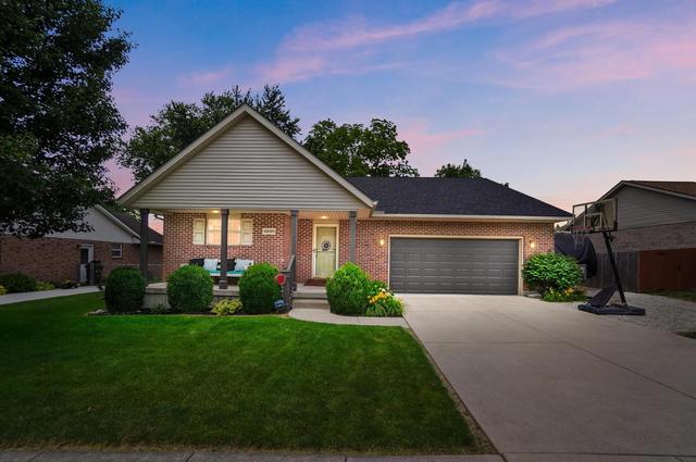4239 Midfield St, Springfield, OH 45503