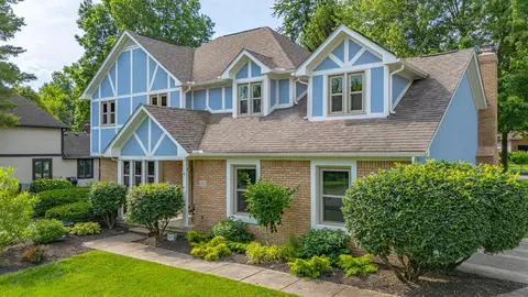 1191 Springtree Ln, Westerville, OH 43081