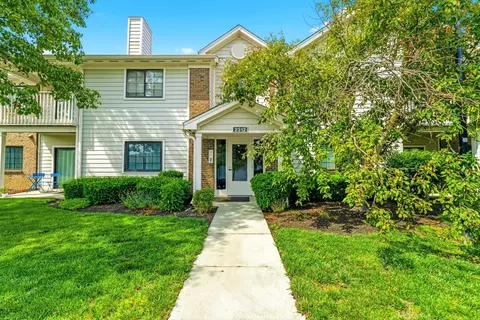 2312 Pinzon Pl #104, Columbus, OH 43235