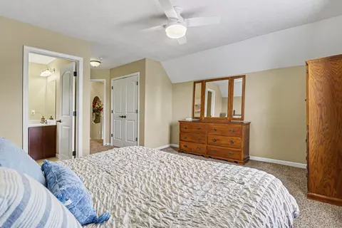 Bedroom - 4179 Hickory Rock Dr, Powell, OH 43065 photo 9 of 9