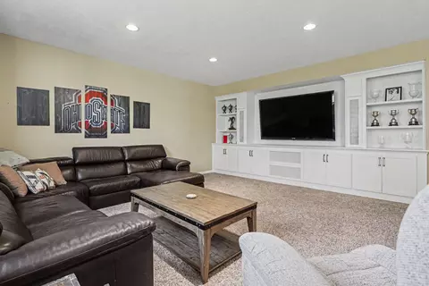 Living - 4179 Hickory Rock Dr, Powell, OH 43065 photo 4 of 4